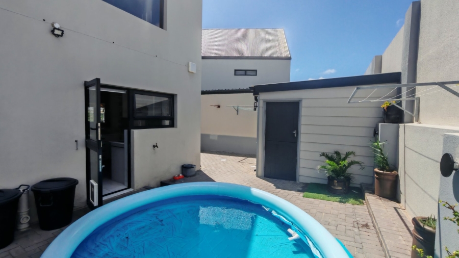 3 Bedroom Property for Sale in Hartenbos Heuwels Western Cape